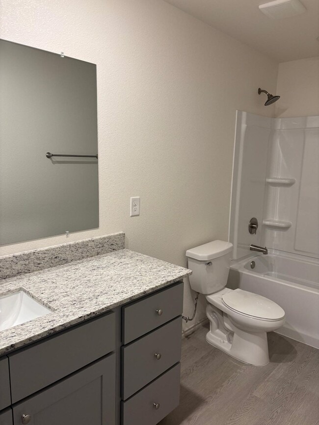 Foto del edificio - 8505 E County Rd 110