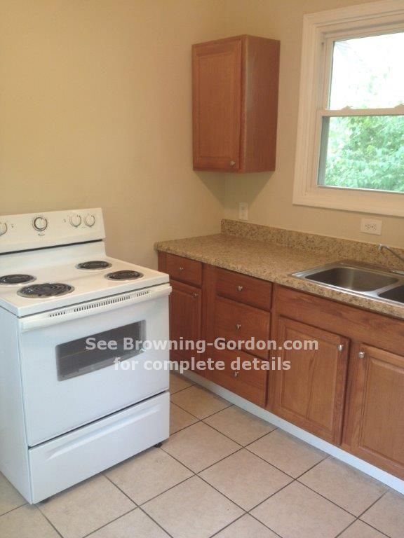 Building Photo - 2609 Sunset Pl