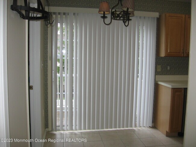 Foto del edificio - 1708 Ridgeview Ct