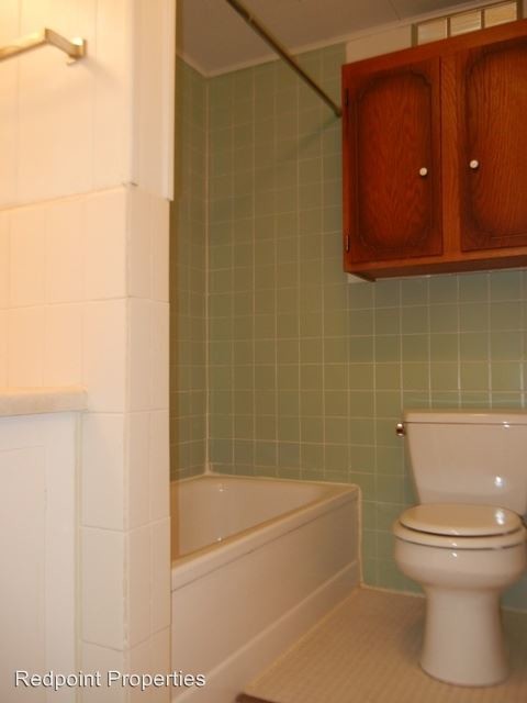 Building Photo - 422 2nd Ave N