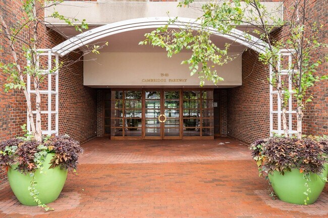 Foto del edificio - 75 Cambridge Pkwy