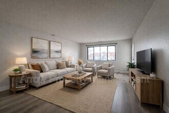 Building Photo - 2384 N 44th St