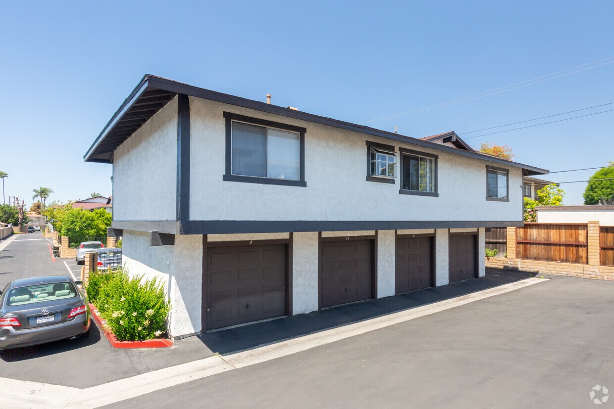 Building View - 12833 Brookhurst Way