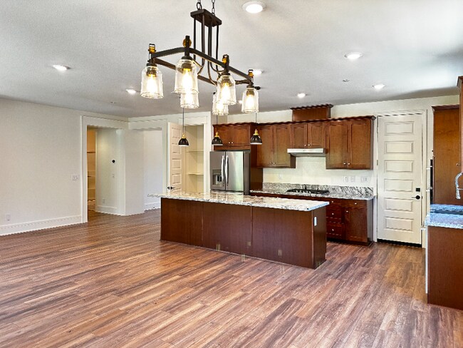 Foto del edificio - 20850 Barn Rd