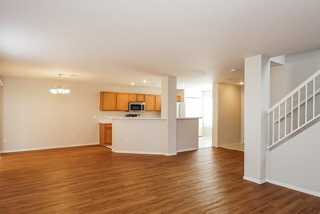 Foto del edificio - 664 Rising Brook Dr