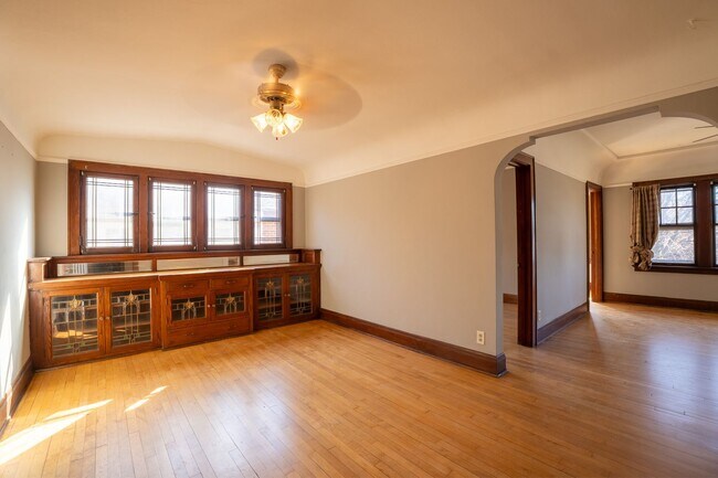 Foto del edificio - 4202 W Martin Dr