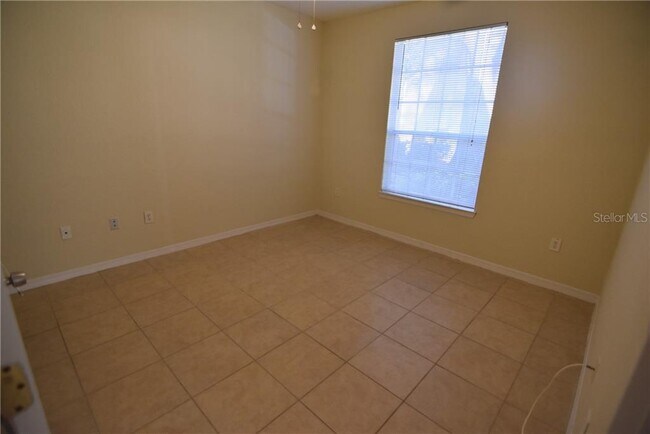 Building Photo - 834 Grand Regency Pointe