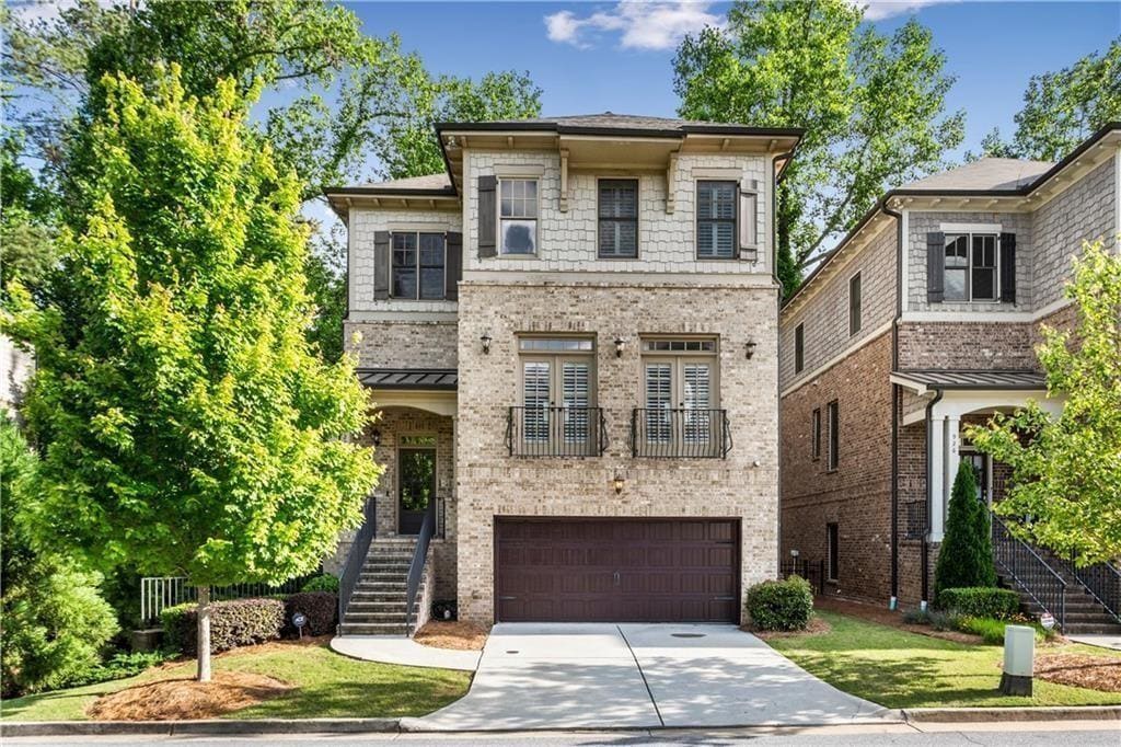 Foto principal - 922 Canterbury Ln NE