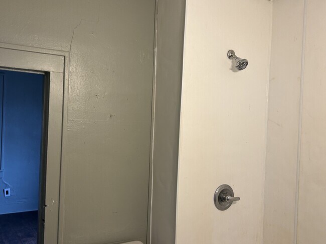 Foto del edificio - 721 W 6th