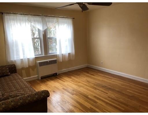 Foto principal - 180 S Main St