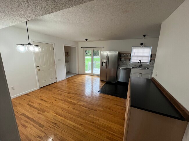 Kitchen/Dining - 701 Swadley Rd