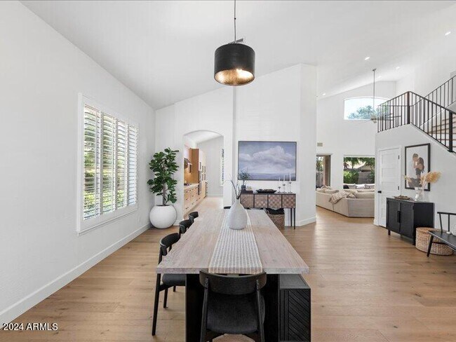 Building Photo - 2109 S Sailors Way