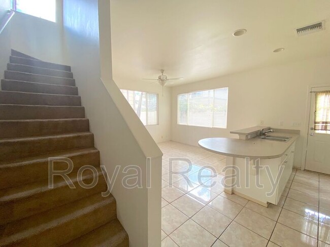 Building Photo - 91-1123 Kanela St.