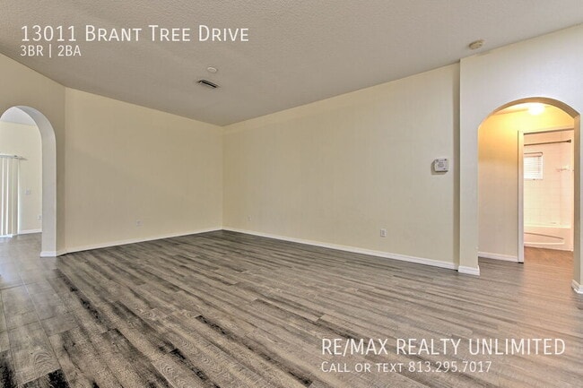 Building Photo - 13011 Brant Tree Dr