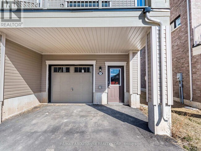 Photo du bâtiment - 81 Melody Ln