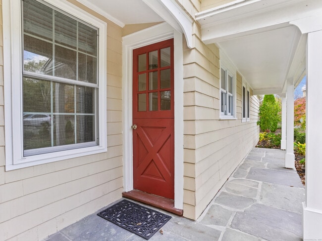 Foto del edificio - 107 Black Rock Tpke