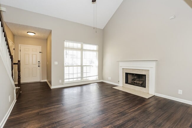 Foto del edificio - 6713 Ascot Dr