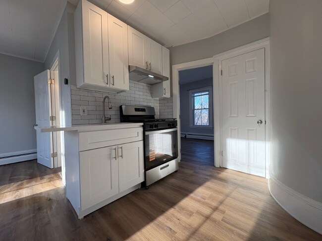 Foto del edificio - 37-41 Dunstable Rd