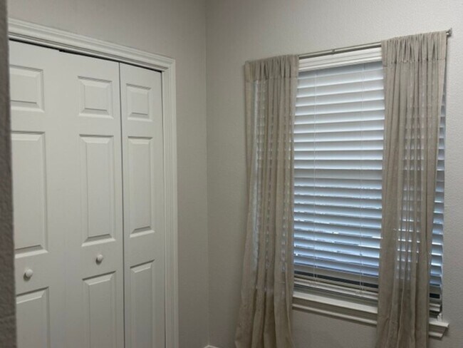 Foto del edificio - Living Just Blocks from Baylor University