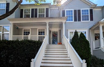 Building Photo - 1512 Danewood Ct
