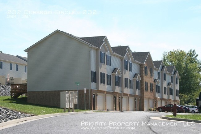 Foto del edificio - 232 Durango Cir