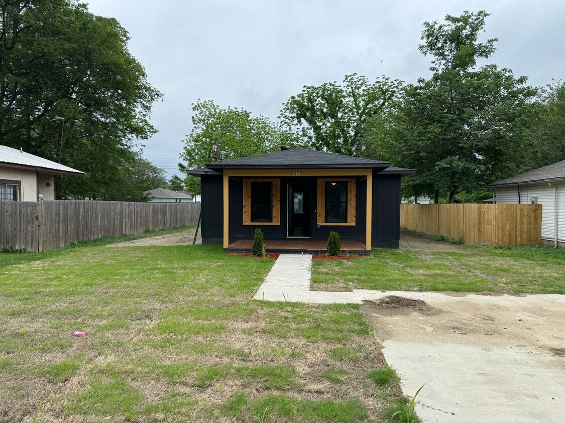 Primary Photo - NEW 3bedroom/1bathroom home in Trumann LAW...