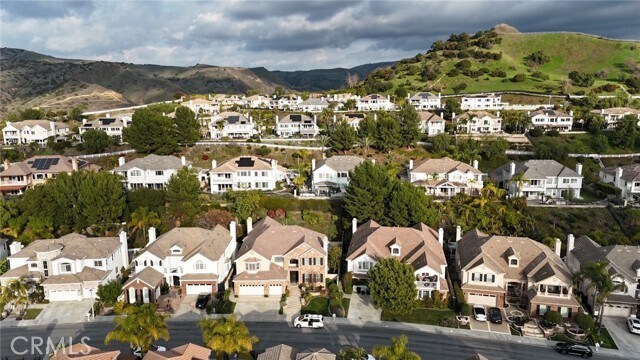Foto del edificio - 17261 Blue Spruce Ln