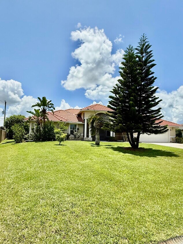 Foto principal - 2810 SE Tate Ave