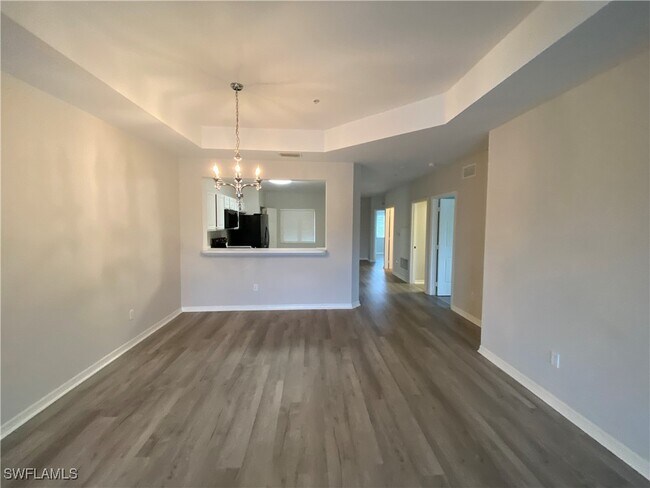 Building Photo - 10010 Maddox Ln