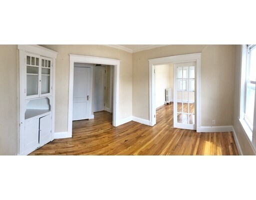 Building Photo - 265 Hyde Park Ave