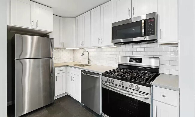 Building Photo - 152 Ludlow Street
