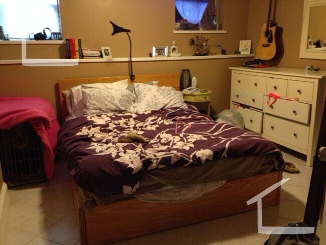 Foto del edificio - Huge 4 bed in Allston