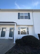 Building Photo - 3987 Sterling Pointe Dr