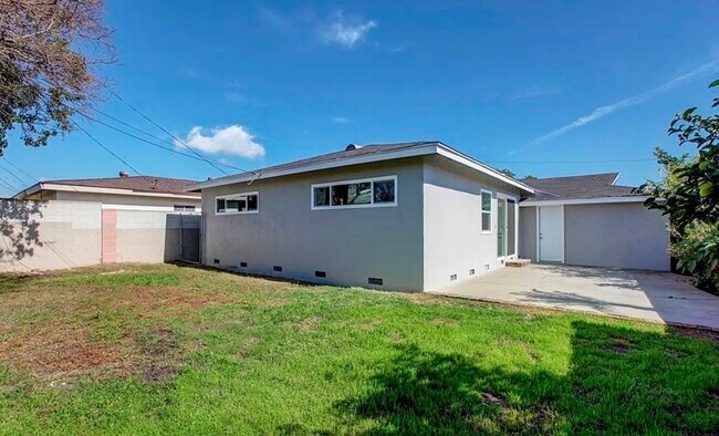 Foto del edificio - 24617 Marine Ave