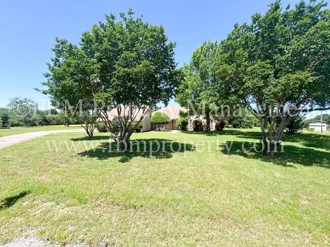 Foto del edificio - 103 Oak Creek Ct