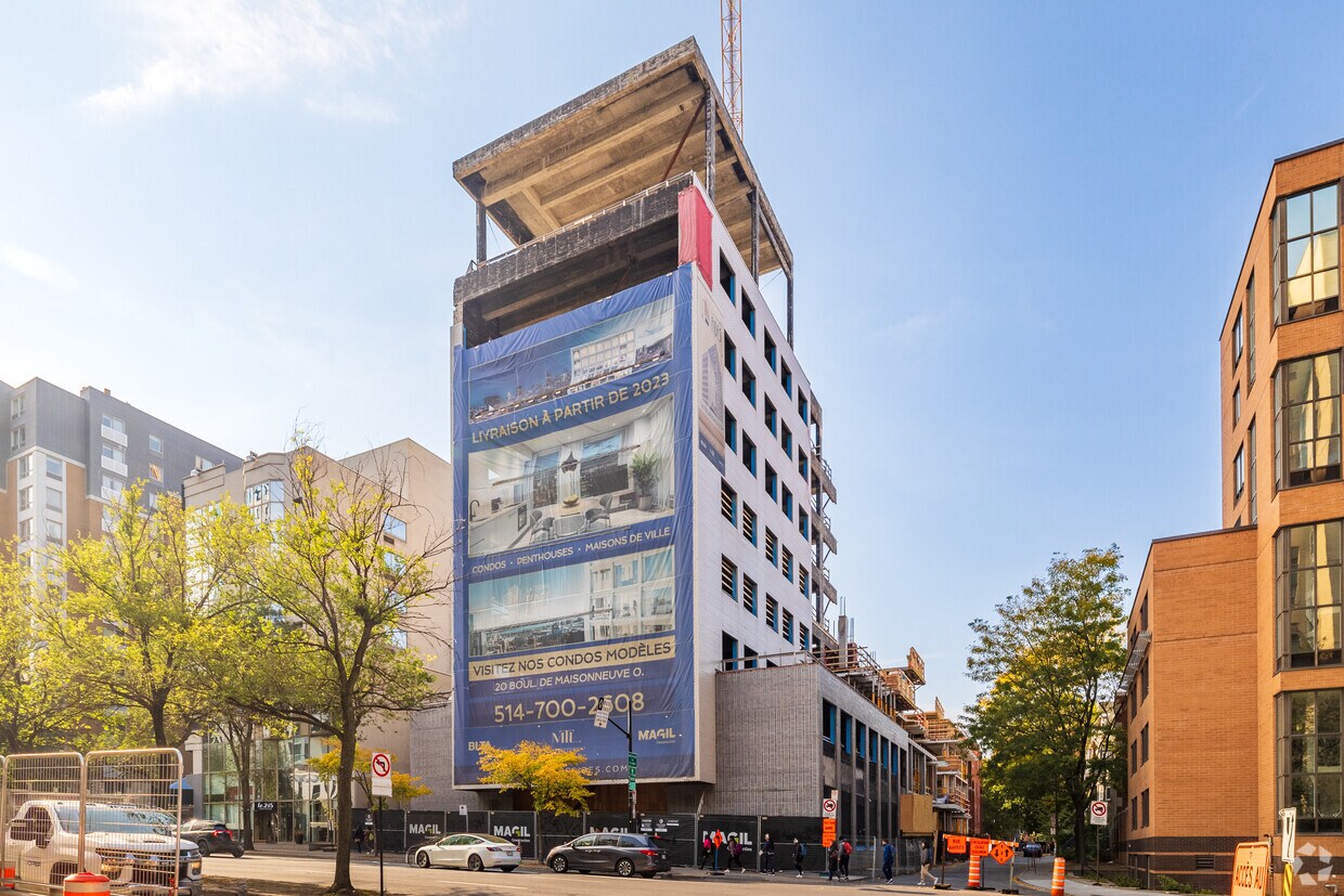 Building Photo - La Tour Fides