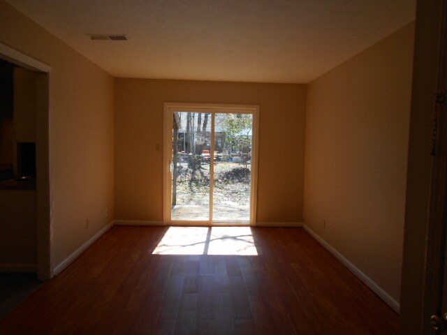 Building Photo - 4301 Jib Ct