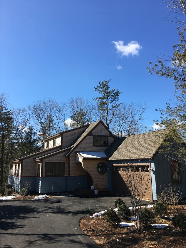 New furnished apt in the woods of pinwheels - 16 Hickorywood