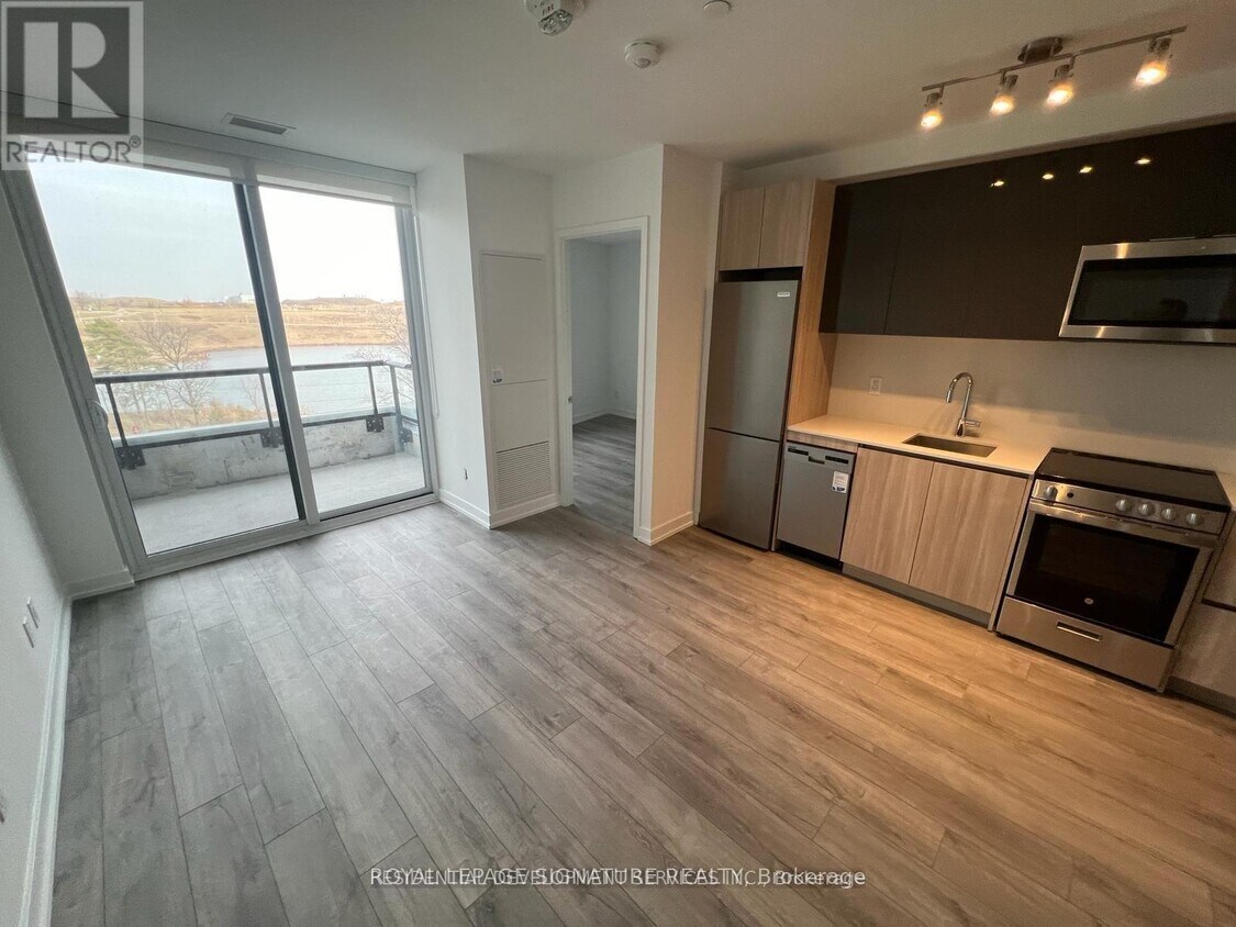 Photo principale - 3100 Keele St