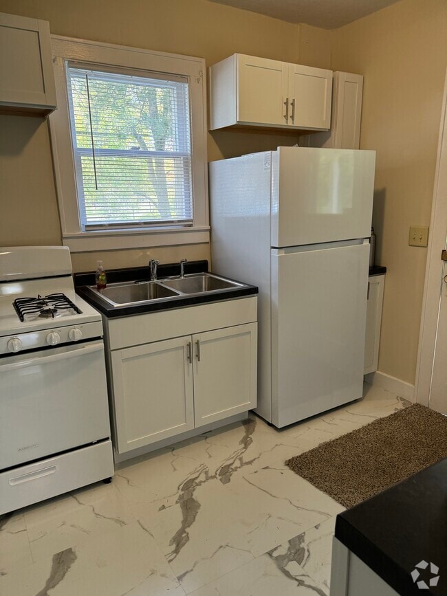 Newton Heights Townhouses for Rent Newton Falls, OH 2 Townhouses