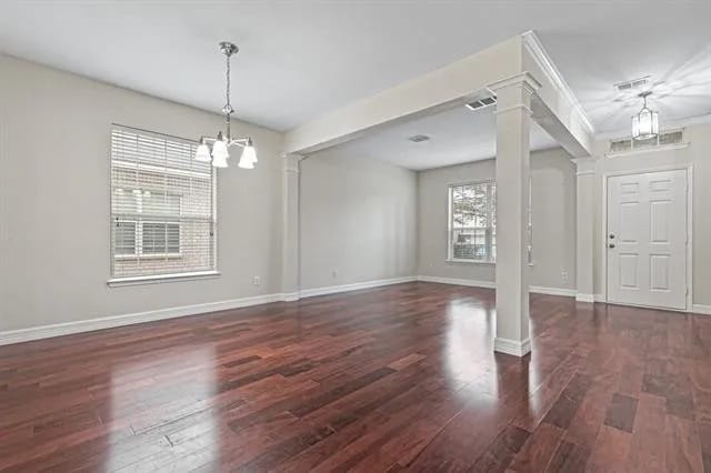 sala de estar - 211 Mulberry Dr