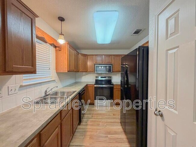 Foto del edificio - 5218 Southern Crossing Dr