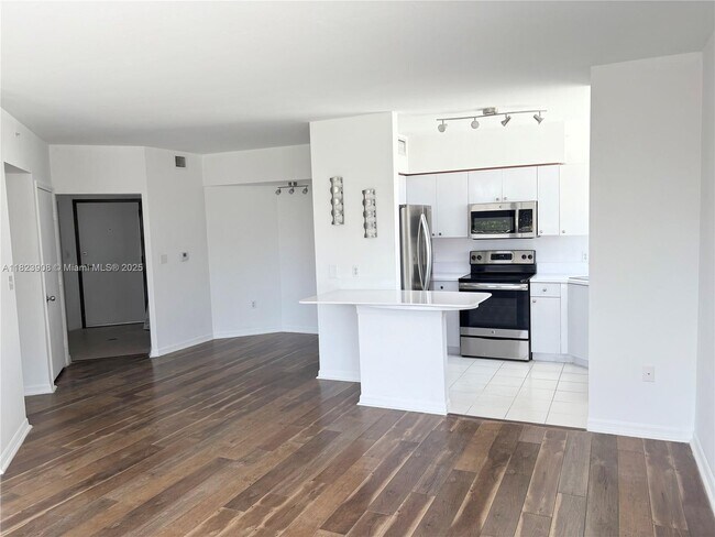Foto del edificio - 1330 West Ave
