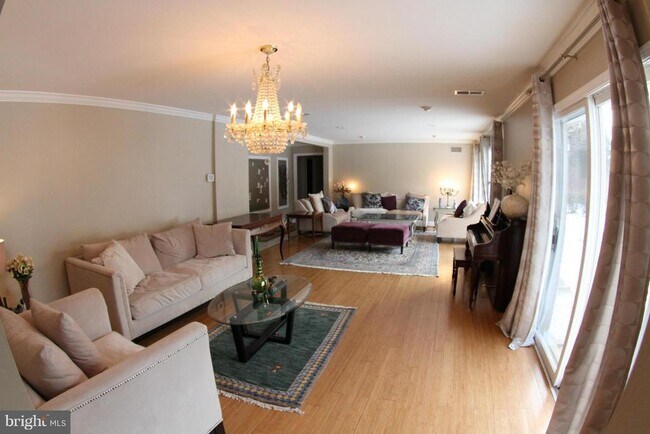 Foto del edificio - 1542 Crowell Rd