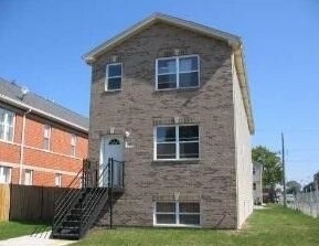 Foto principal - 7457 S Eggleston Ave