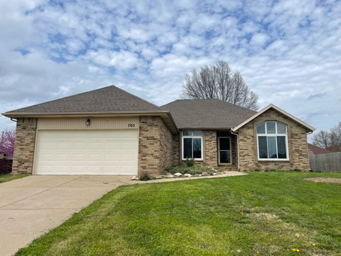 Foto principal - Beautiful Nixa Subdivision