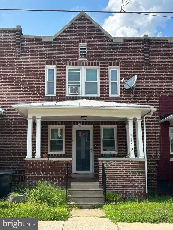 Building Photo - 2713 Thompson Pl
