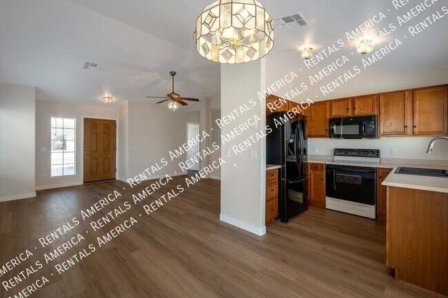 Building Photo - 2350 E Nunneley Ct