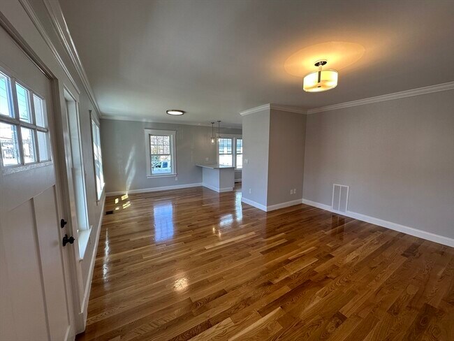 Foto del edificio - 35 Trapelo Rd