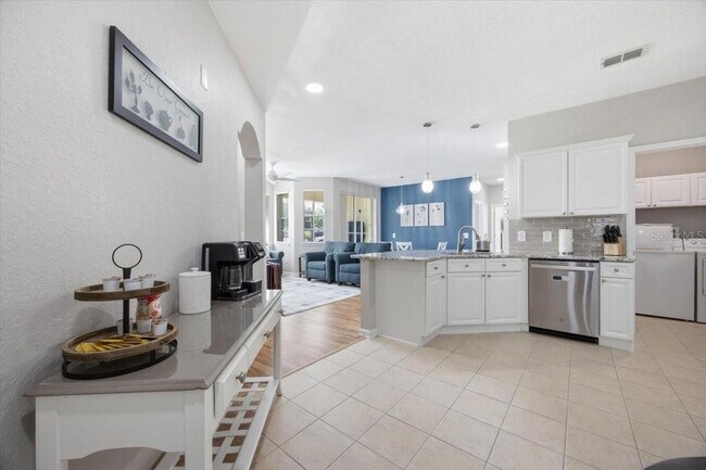 Foto del edificio - 301 Terrace Ridge Cir